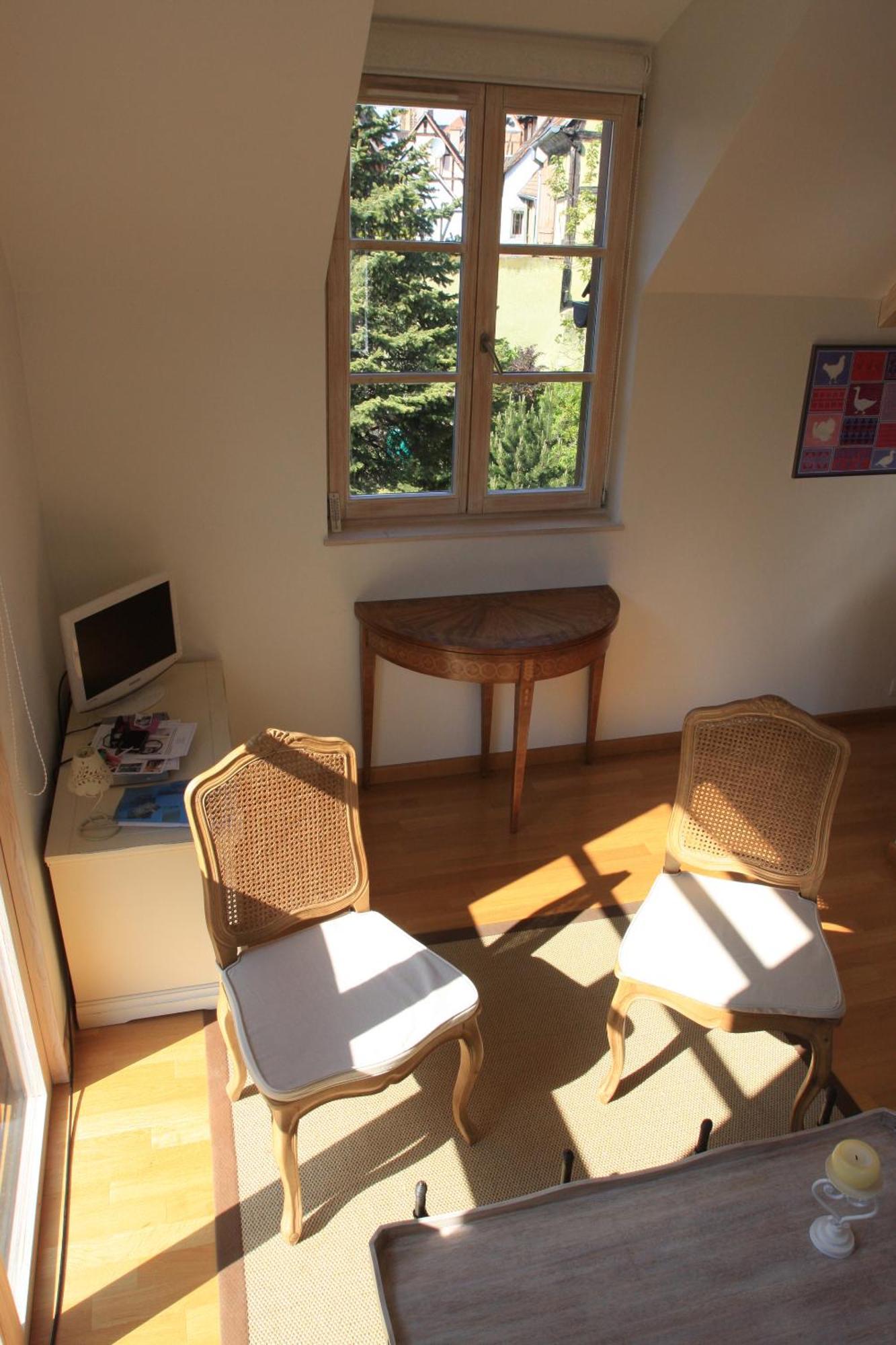 เปอติต เวนิส Apartment กอลมาร์ ภายนอก รูปภาพ