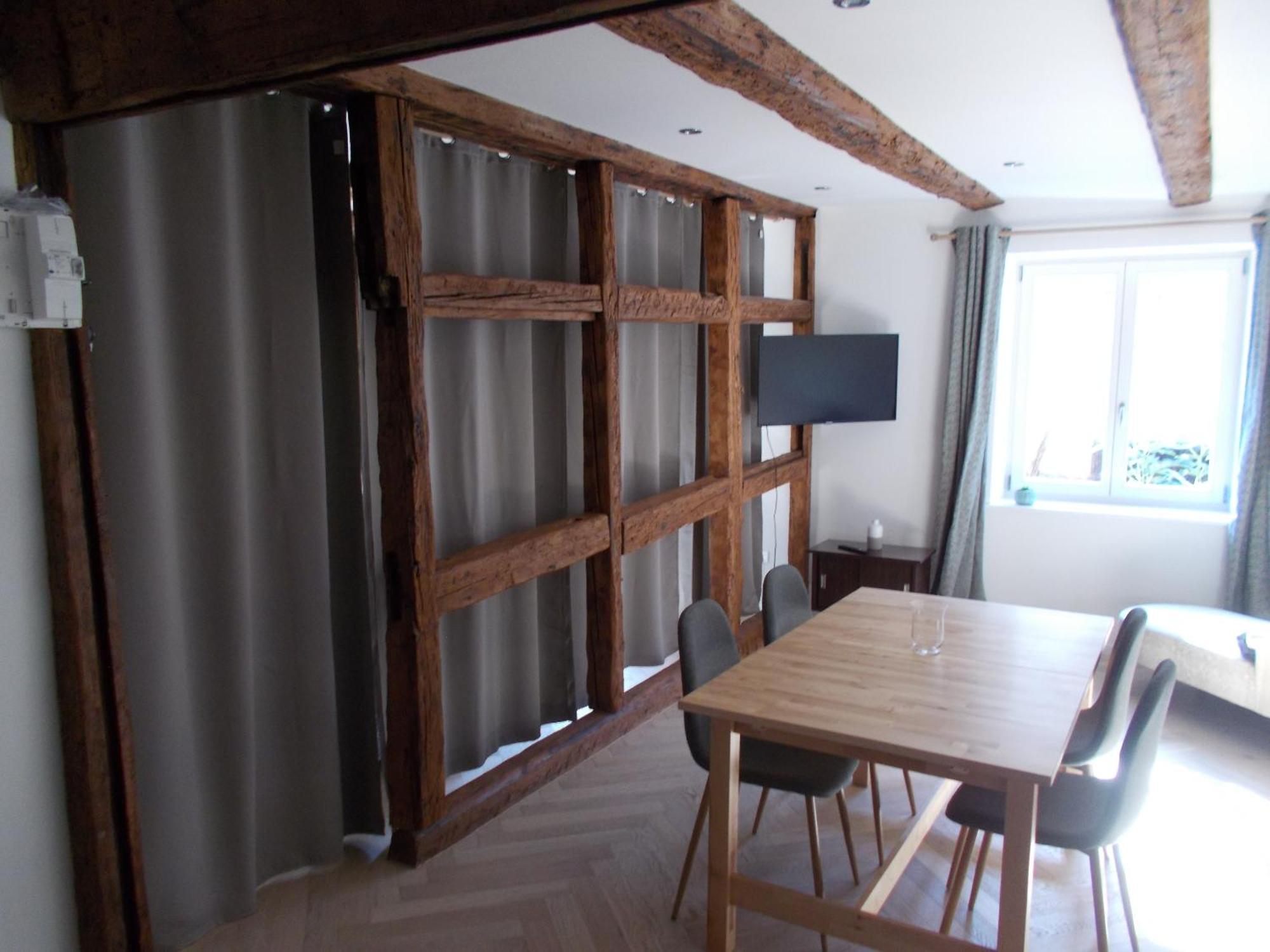เปอติต เวนิส Apartment กอลมาร์ ภายนอก รูปภาพ